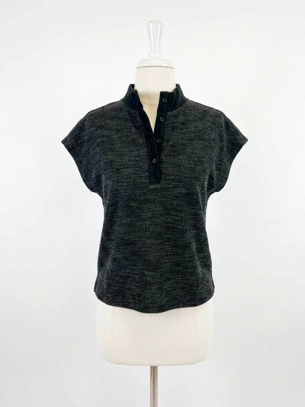 NEW SUNDAYS bellamy pullover top in black